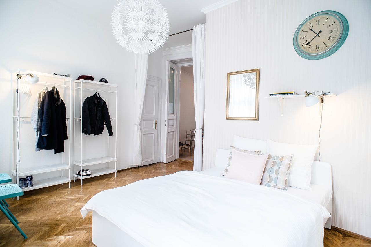 Nine Trees Apartment Budapest Eksteriør bilde