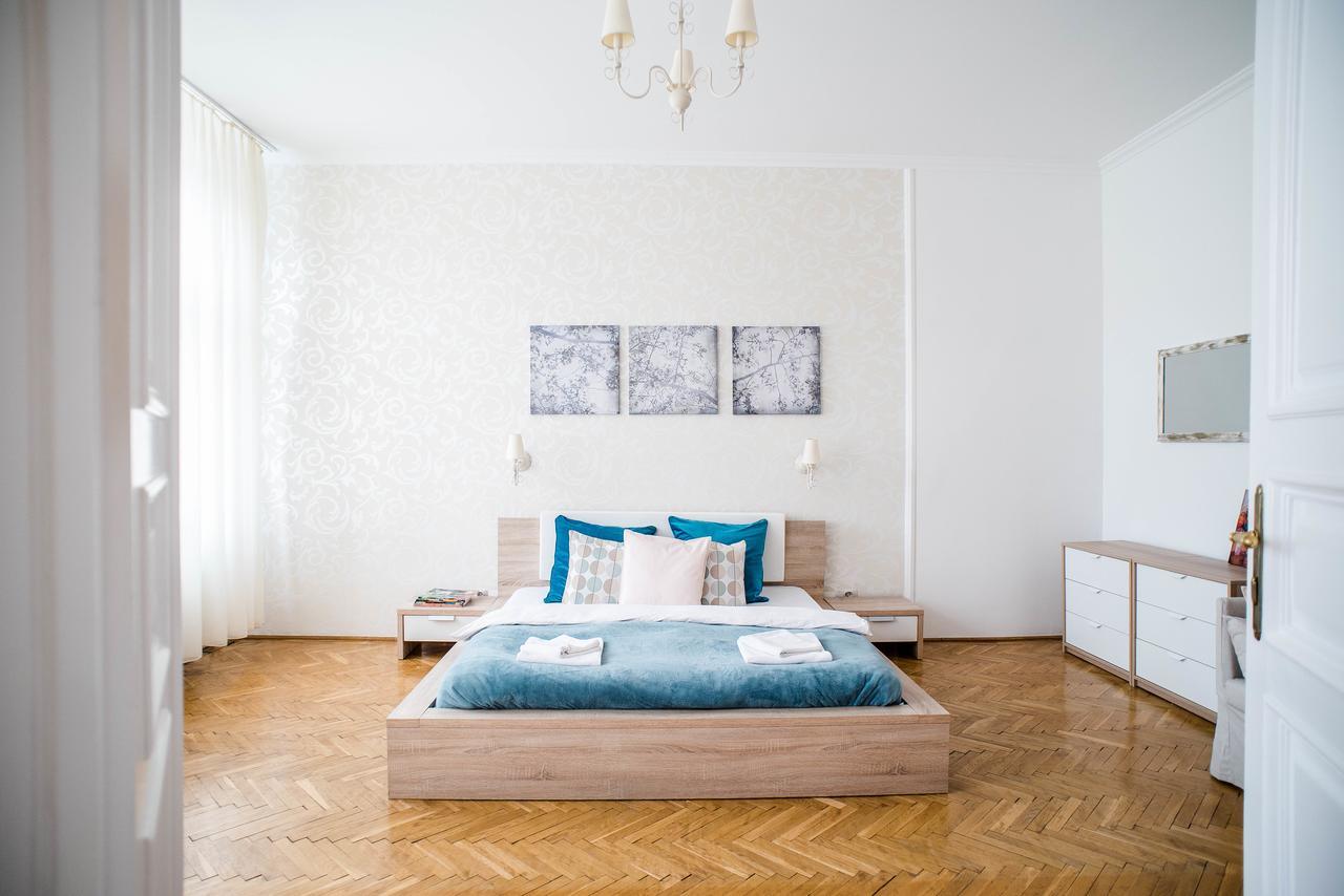 Nine Trees Apartment Budapest Eksteriør bilde